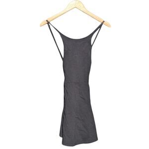 Lulus size L little black dress low back wardrobe basic capsule wardrobe date